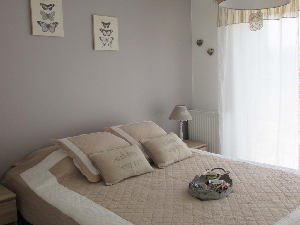 Les Abris Du Chateau Mer Habitación foto